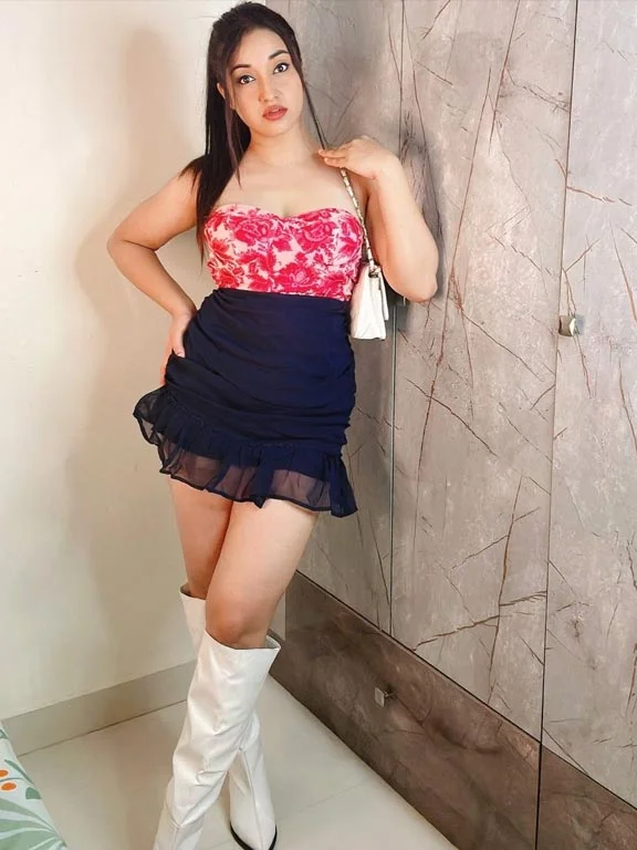 female Call Girls in Chandigarh